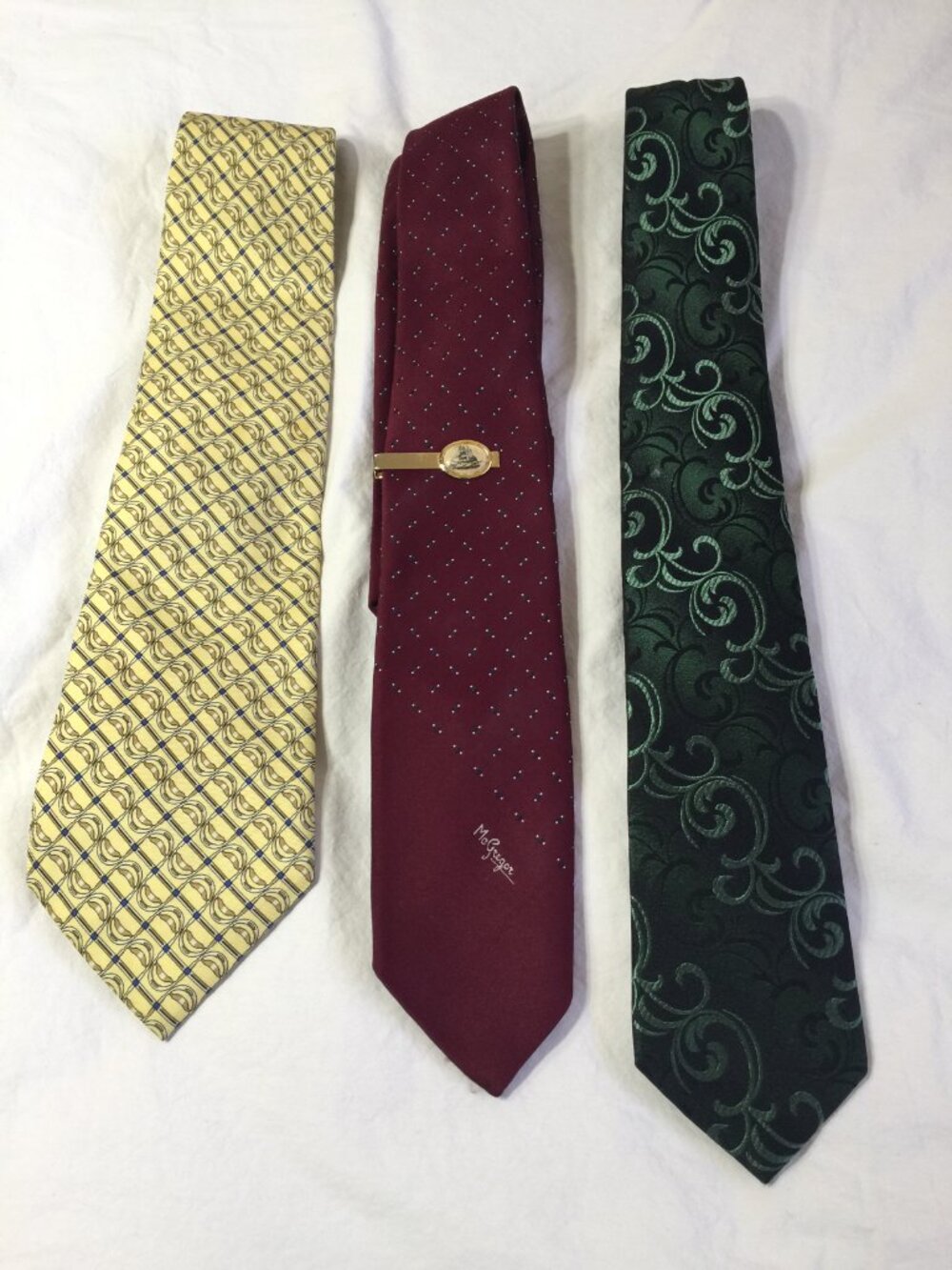 4pc Mens Tie Set Alfani Silk Paisley McGregor Roundtree Yorke Gold Nautical Clip